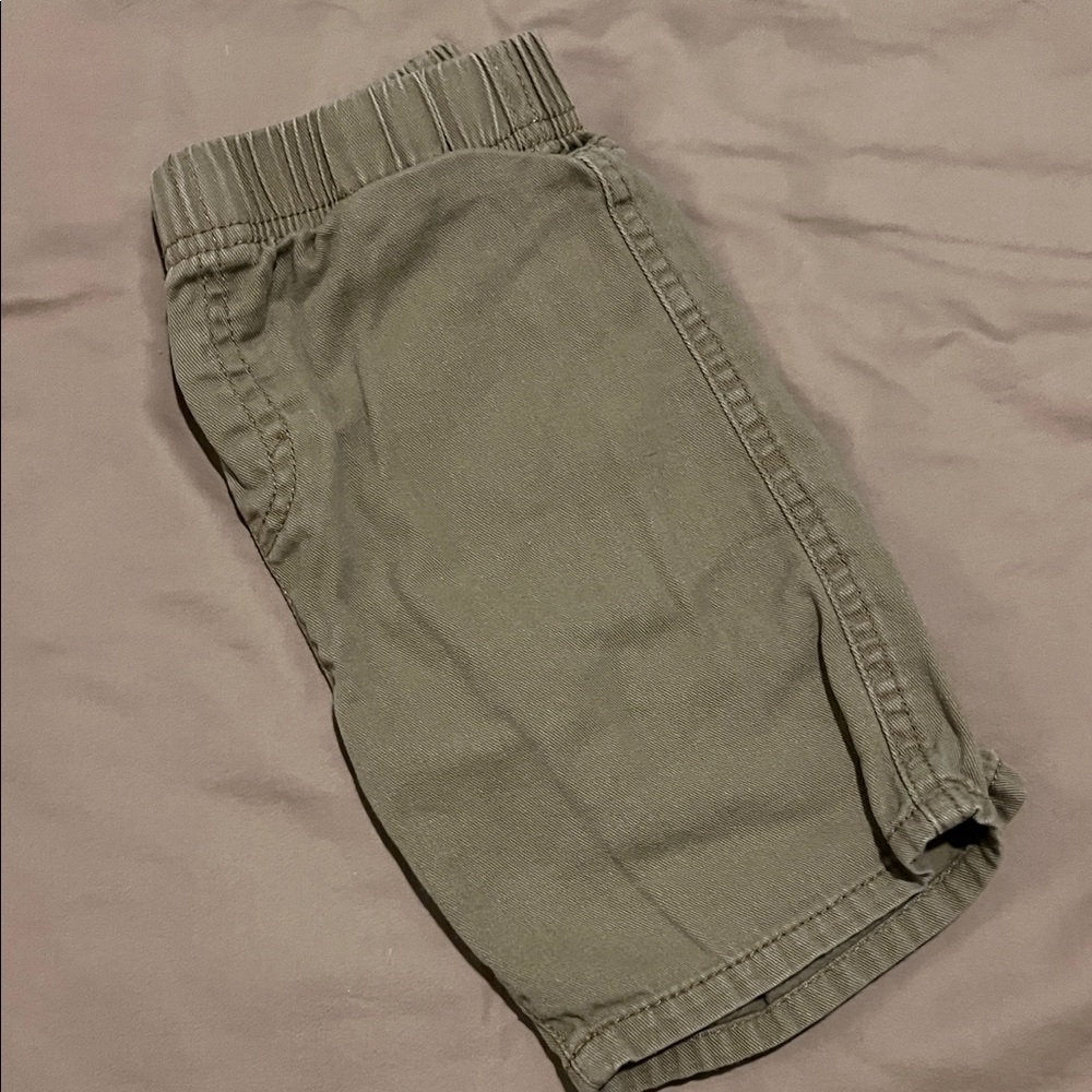 Levi's Beige Relaxed Shorts
